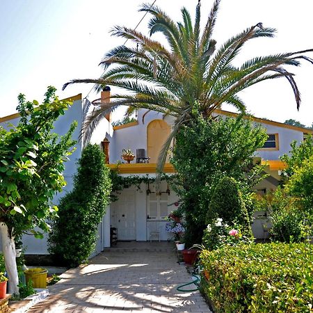Villa Elena Studios Dassia  Luaran gambar